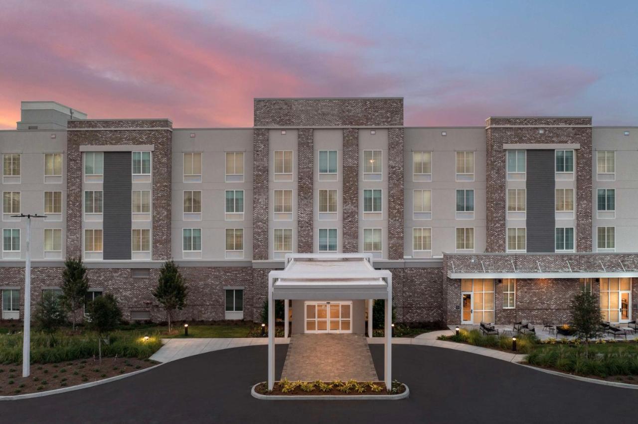 Hilton Garden Inn Pensacola Downtown Esterno foto