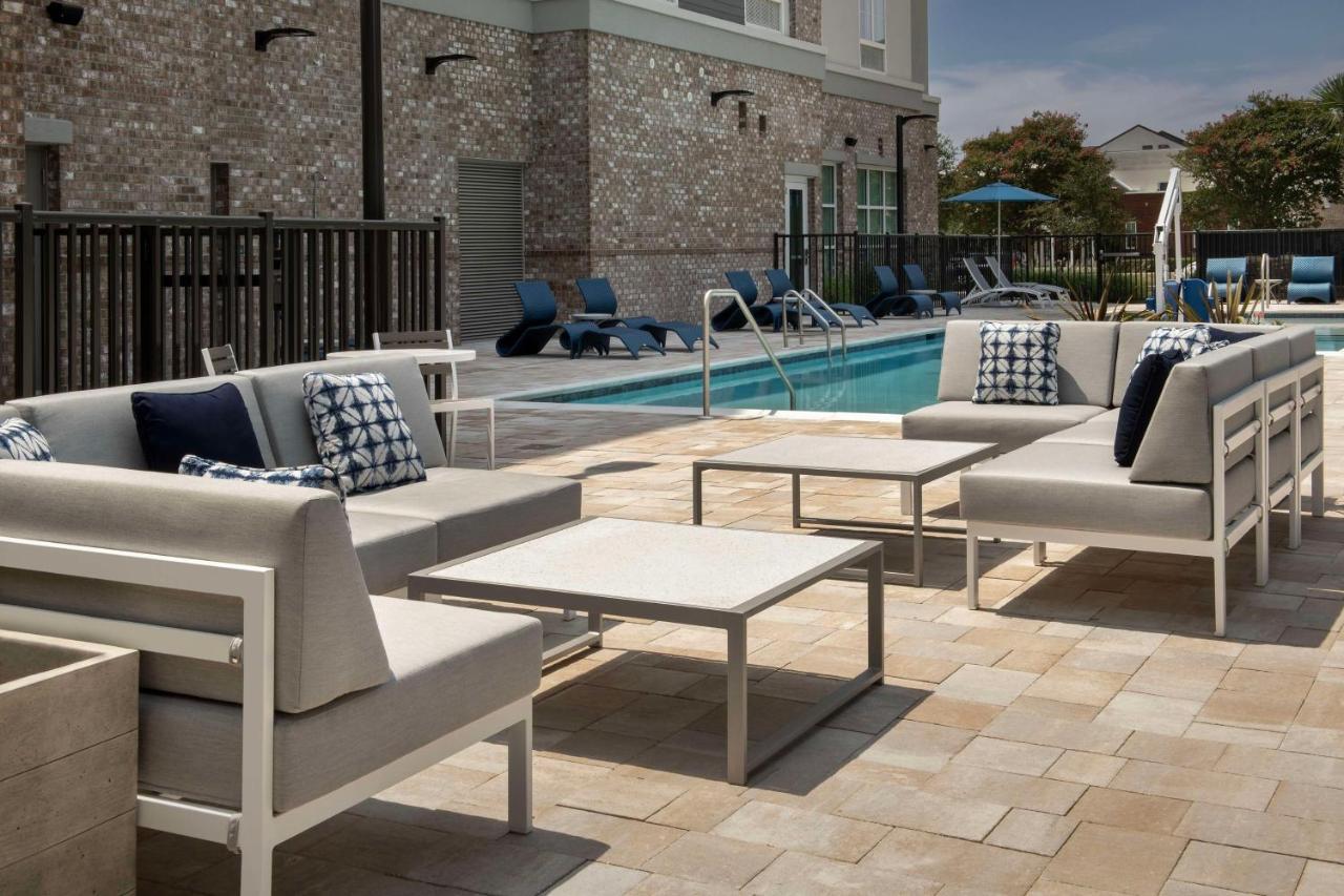 Hilton Garden Inn Pensacola Downtown Esterno foto