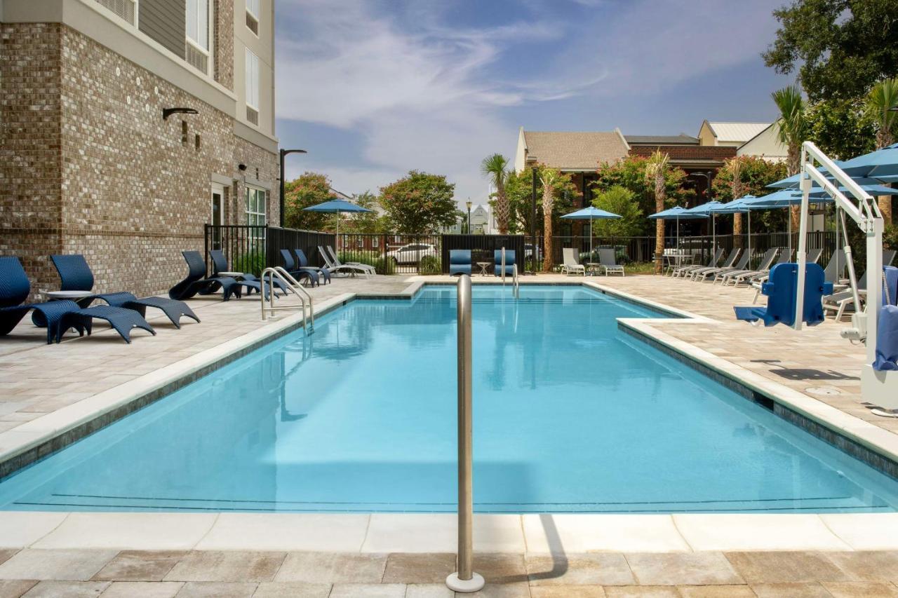 Hilton Garden Inn Pensacola Downtown Esterno foto
